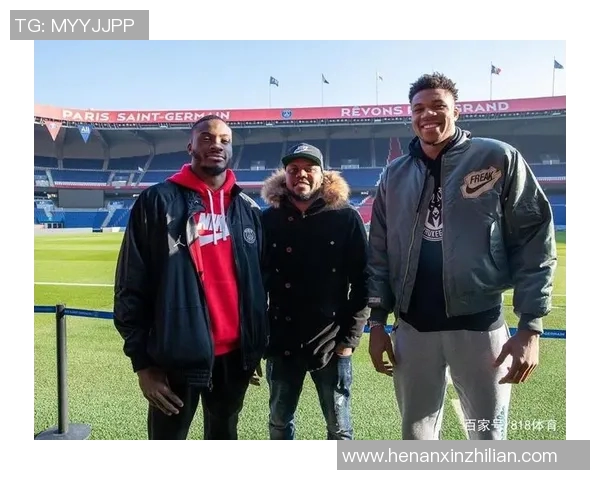 字母哥与足球明星同框合影展现运动员之间的友谊与激情 字母哥与足球明星同框合影展现运动员之间的友谊与激情